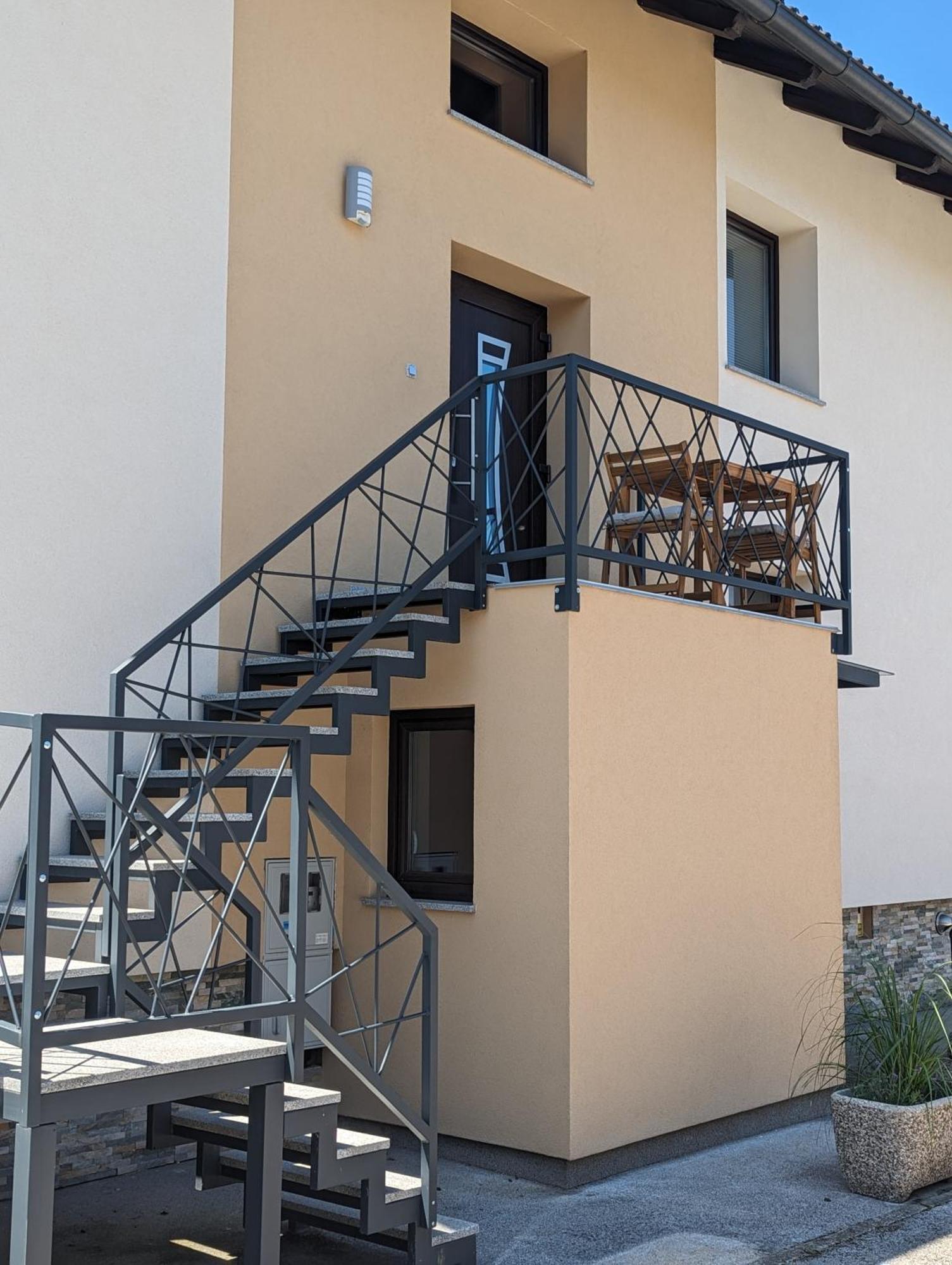 Domen'S Cozy Rentals Kranj Exterior foto